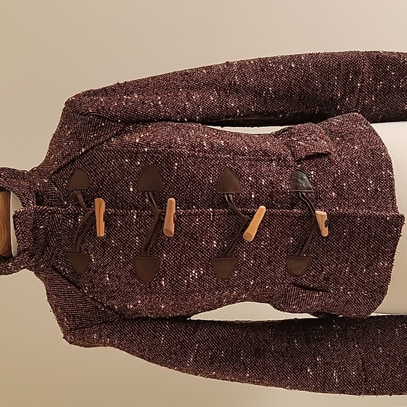 EUC ZARA Brown Wool Tweed Short Jacket with Leather & Wood Toggle Closures SZ: M - Picture 3 of 14